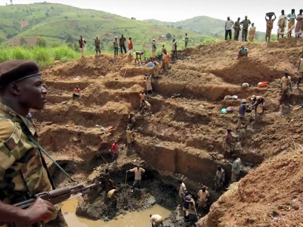 Une mine a ciel ouvert dans l' Ituri