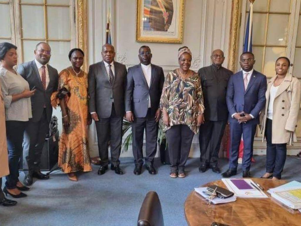 Une delegation de la CENI a l' ambassade congolaise a Paris 