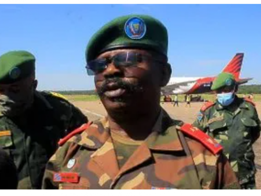 Le tout nouveau commandant de la 3e zone de defense, le Lieutenant-général Marcel Mbangu Mashita (56 ans) 