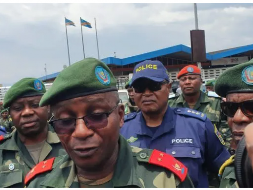 Le nouveau commandant de la 34eme région militaire, le général-major Bruno Mpeza