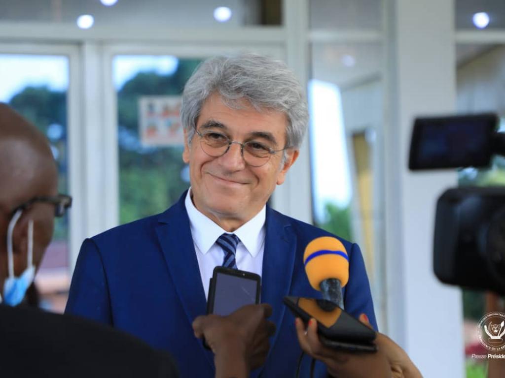 L’ambassadeur de France, Bruno Aubert