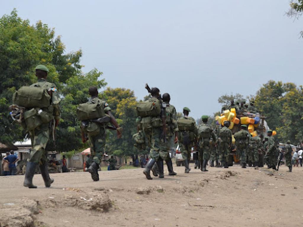 (Archives) Des soldats des FARDC se retirent des forces spéciales entre la RDC et la Rwanda pour traquer les FDLR à Rutshuru au Nord-Kivu/ Photo Radio Okapi.