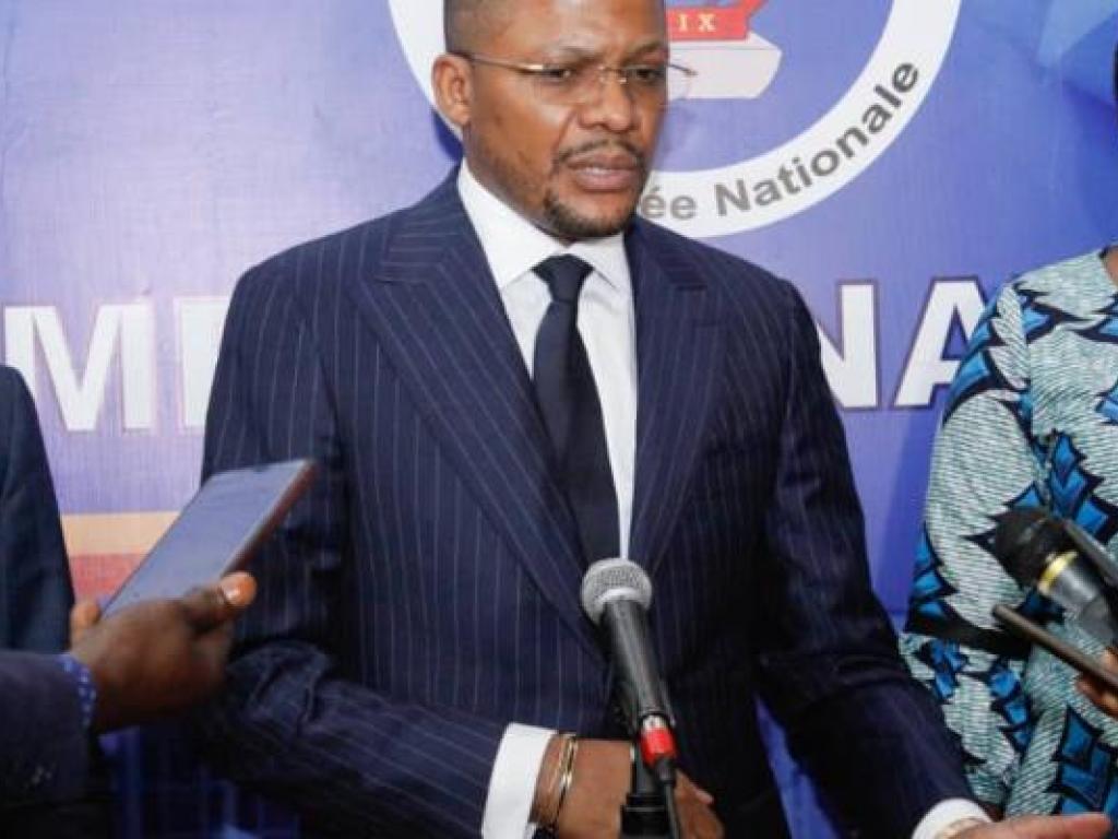 Le ministre des Hydrocarbures Didier Budimbu a