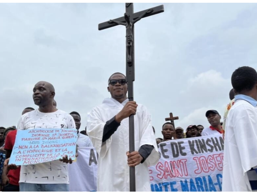 En RDC, l'Eglise catholique a appelé à manifester le dimanche 4 décembre pour dénoncer la situation sécuritaire du pays. © RFI - Pascal Mulegwa