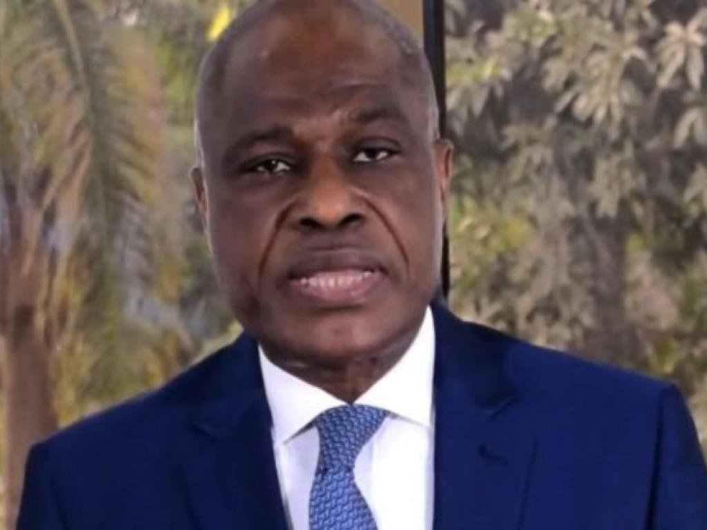 L'opposant Martin Fayulu se félicite de la pression exercée sur Paul Kagame accusé d’armer le M23 mais s'oppose à l’instauration d’une zone tampon qui ne dit pas son nom.