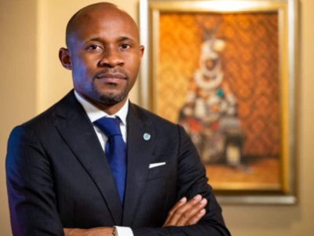 " Cette résolution approuvée à l'unanimité par les Membres du Conseil de Sécurité vient ainsi réparer une injustice qui empêchait notre pays à se doter librement d'équipements militaires "