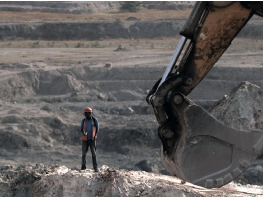 « Cobalt, l'envers du rêve électrique », documentaire de Quentin Noirfalisse et Arnaud Zajtman, présenté au Fipadoc 2023 à Biarritz. © Les Films du Tambour de Soie