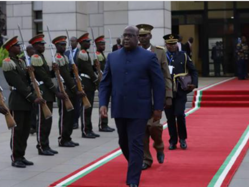 Le Président Félix-Antoine Tshisekedi arrive au XXe sommet extraordinaire des Chefs d'Etat de l'EAC le 4/02/2023 à Bujumbura, au Burundi. Présidence RDC