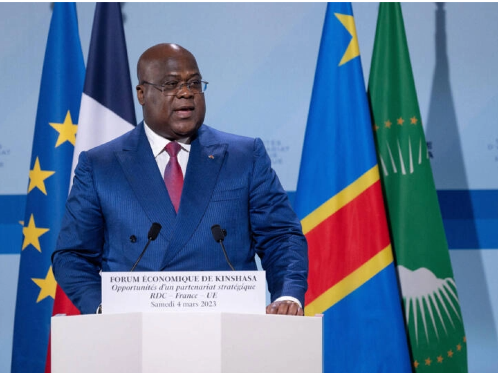Le président de la République démocratique du Congo, Félix Tshisekedi, prononce un discours lors d'un forum économique à Kinshasa, le 4 mars 2023. AFP - JACQUES WITT