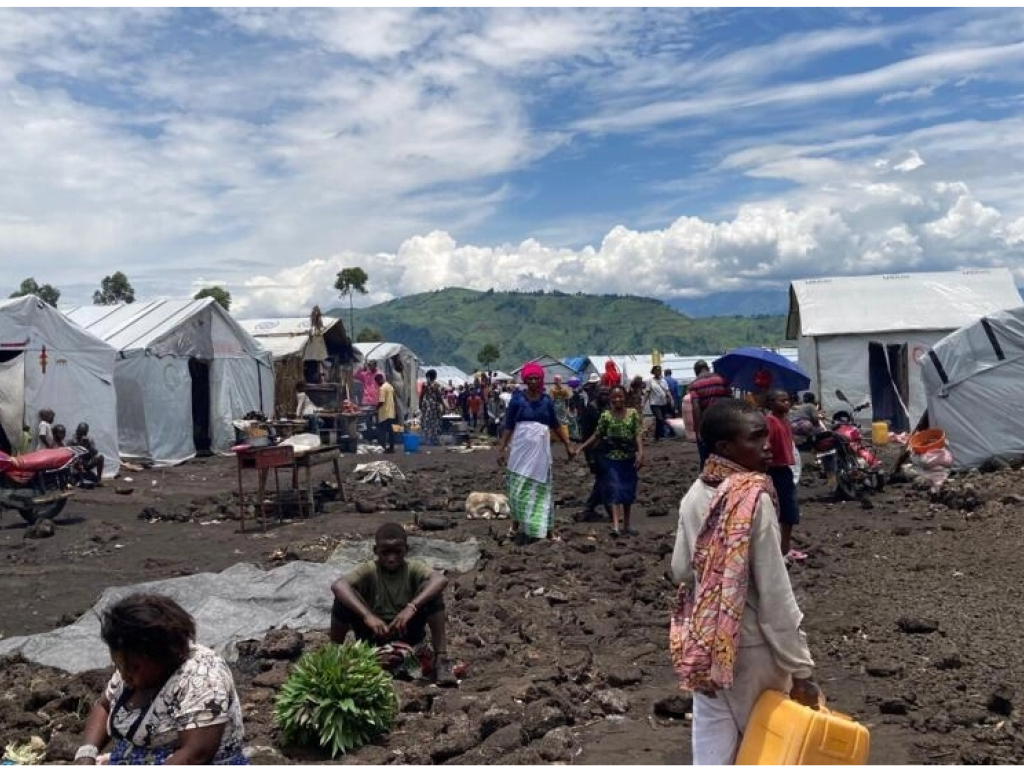 Le camp de Bulengo près de Goma au Nord-Kivu abrite plus de 100 000 personnes. © Paulina Zidi / RFI