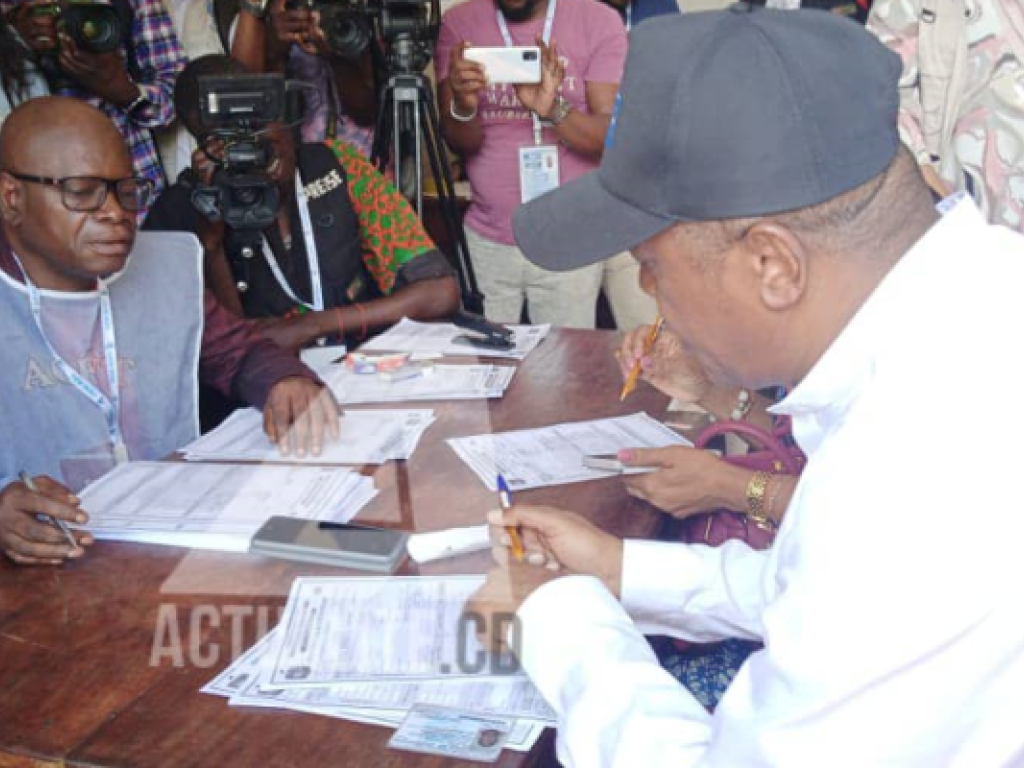 Enrôlement du Président de la CENI, Denis Kadima