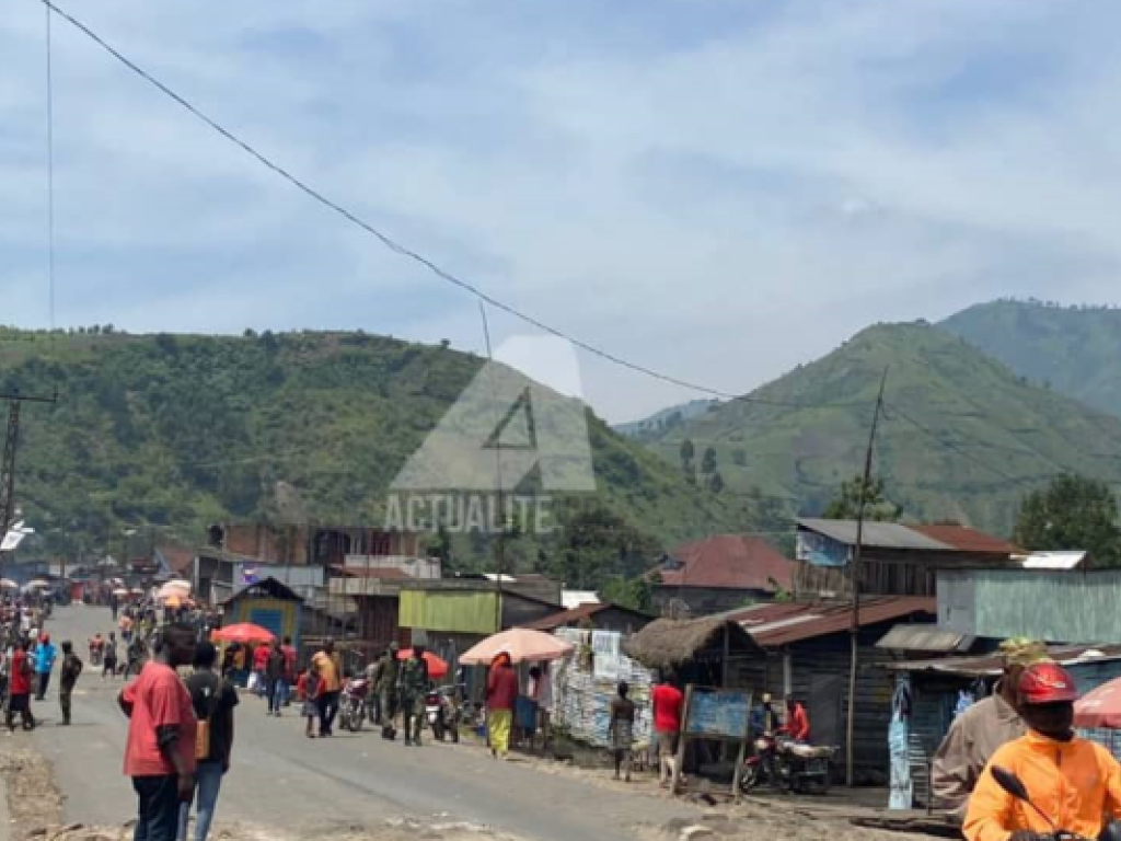 Une vue de la cité de Sake