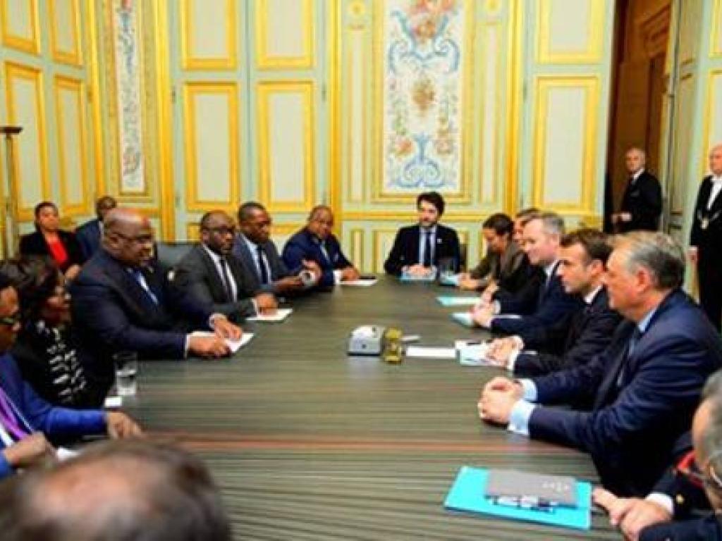 Les Présidents Félix Tshisekedi et Emmanuel Macron après un entretien à l’Elysée le 12/11/2019. Photo Présidence RDC.