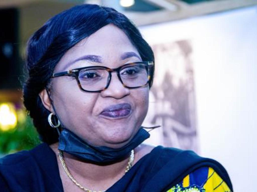 Gisèle Ndaya, ministre du Genre, Famille et Enfant lors d'une exposition photo à l'ambassade de Suède en RDC. Le 16 septembre 2021 Radio Okapi/Ph. Jonathan Fuanani