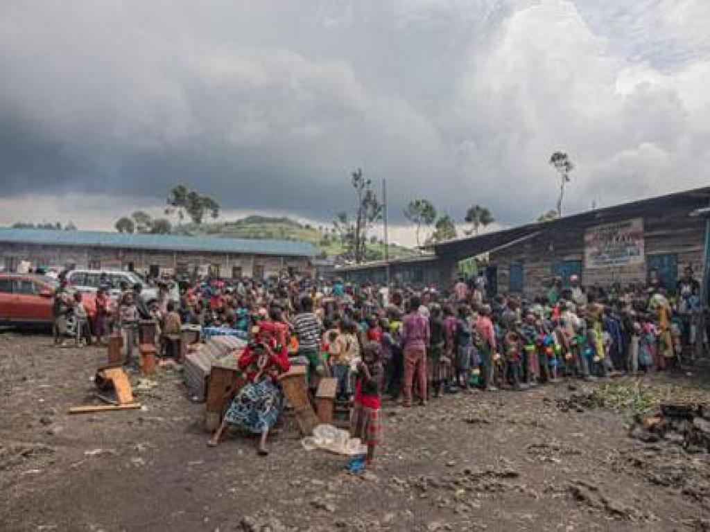 Des enfants d'un de site des déplacés de Rutshuru installé à Kanyaruchinya, dans le territoire de Nyiragongo. Nord-Kivu, le samedi 5 novembre 2022. Radio Okapi.Ph/ Sifa Maguru