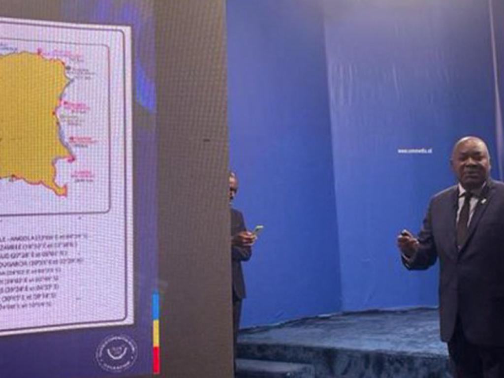 Tshibangu Kalala, professeur des universités et chercheur en droit international public, a déclaré que la RDC n’a aucune portion de terre à devoir au Rwanda.