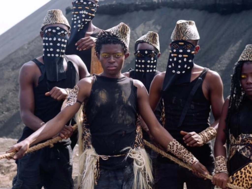 Extrait du film « Augure » du réalisateur belgo-congolais Baloji. © « Augure » / Baloji © « Augure » / Baloji