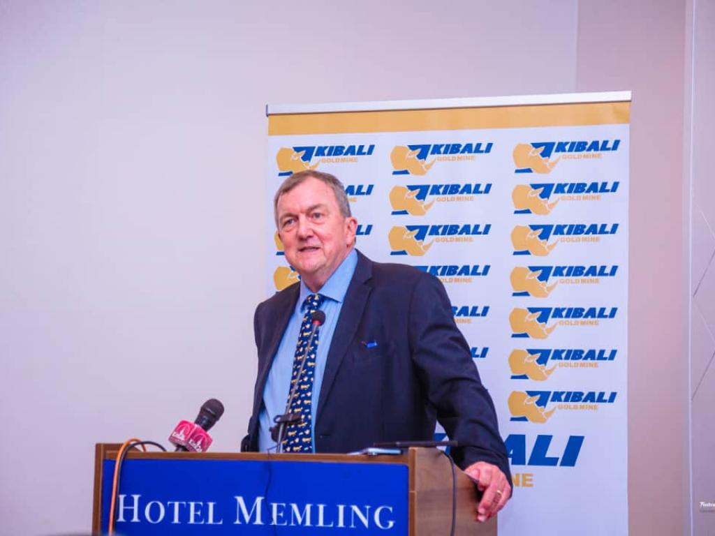 Mark Bristow, Président et Directeur Général de Barrick, lors de son adresse aux médias et à d’autres partenaires à Kinshasa. 
